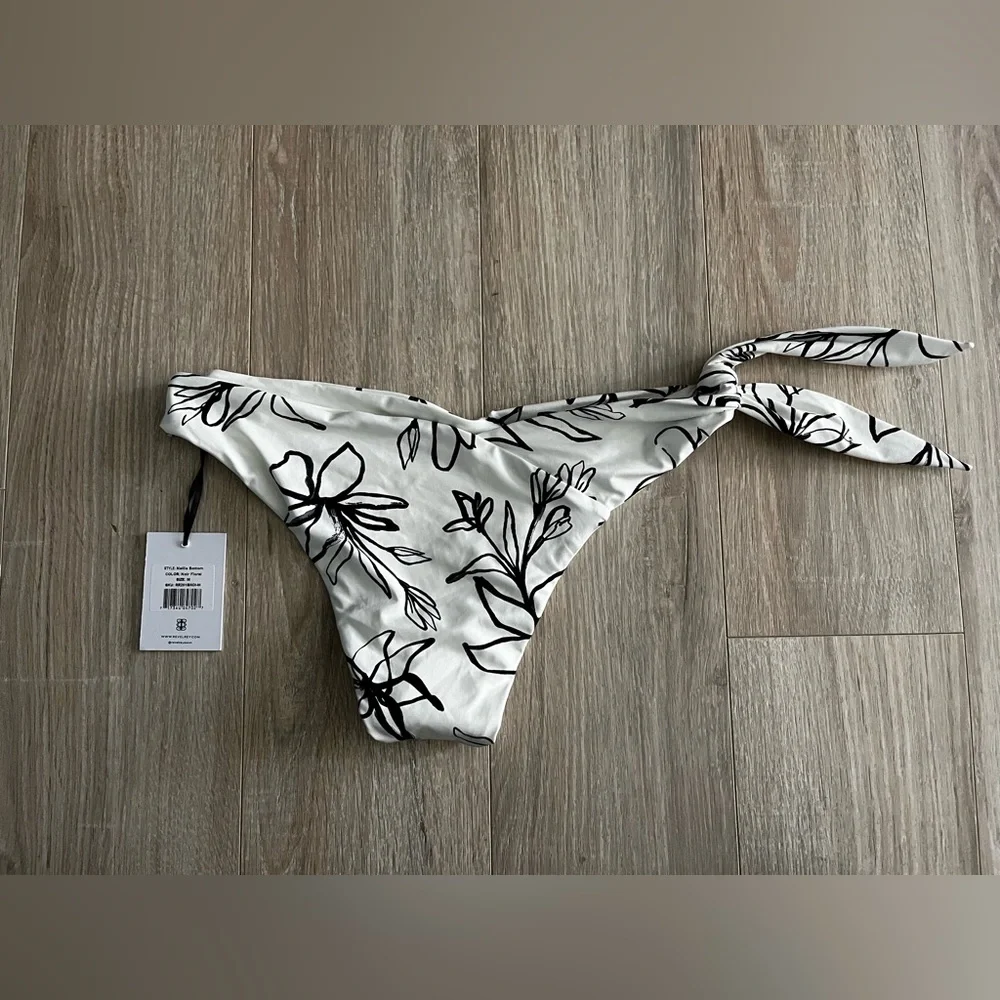 NWT Revolve Revel Ray Women’s Noir Floral Bikini Set Top (Small)/Bottom (Medium) - Picture 10 of 11